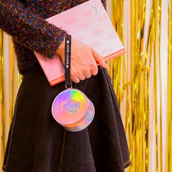 Women's Round Wristlet Bentoy Night Moon Silver - Picture 6 of 6